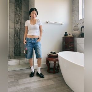 Vintage LEVIS men’s medium wash jorts